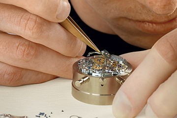 青岛劳力士石英表机芯保养